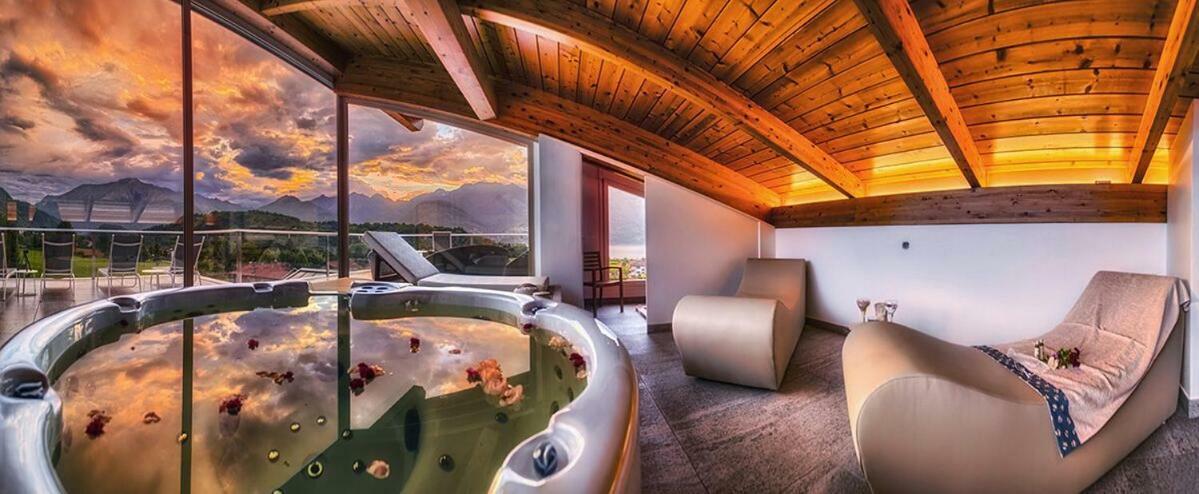 Rainbow Holiday Apartments Lake Como Colico Εξωτερικό φωτογραφία
